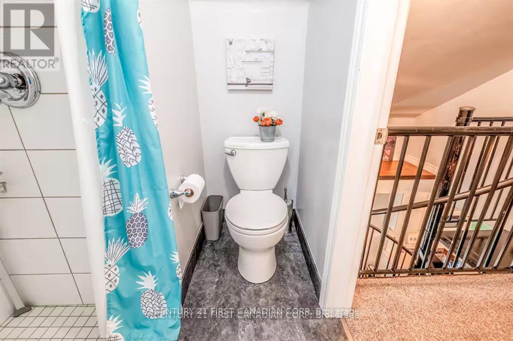 Unit B - 705 Conservation Drive, Waterloo, Ontario  N2J 3Z4 - Photo 19 - X12693862