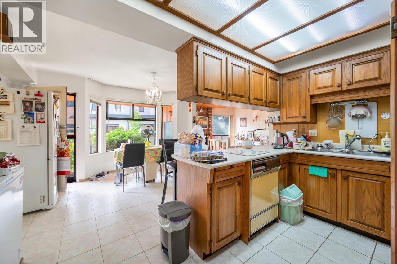 10613 Yarmish Drive, Richmond, British Columbia  V7E 5E6 - Photo 13 - R3044980