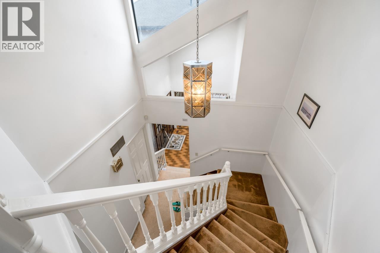 10613 Yarmish Drive, Richmond, British Columbia  V7E 5E6 - Photo 6 - R3044980