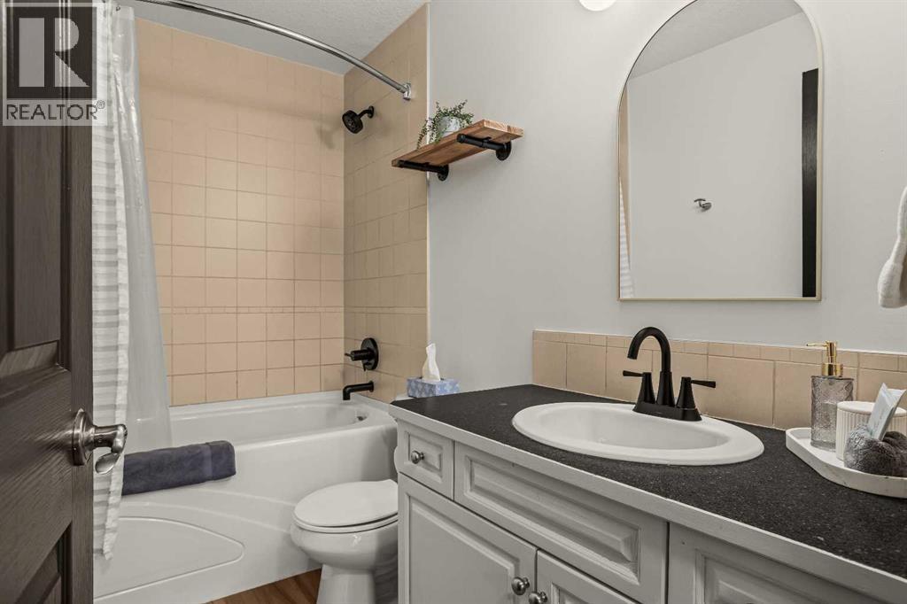 231, 170 Kananaskis Way, Canmore, Alberta  T1W 0A8 - Photo 23 - A2285204