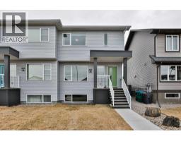 340 Coalbanks Boulevard W, Lethbridge, Alberta
