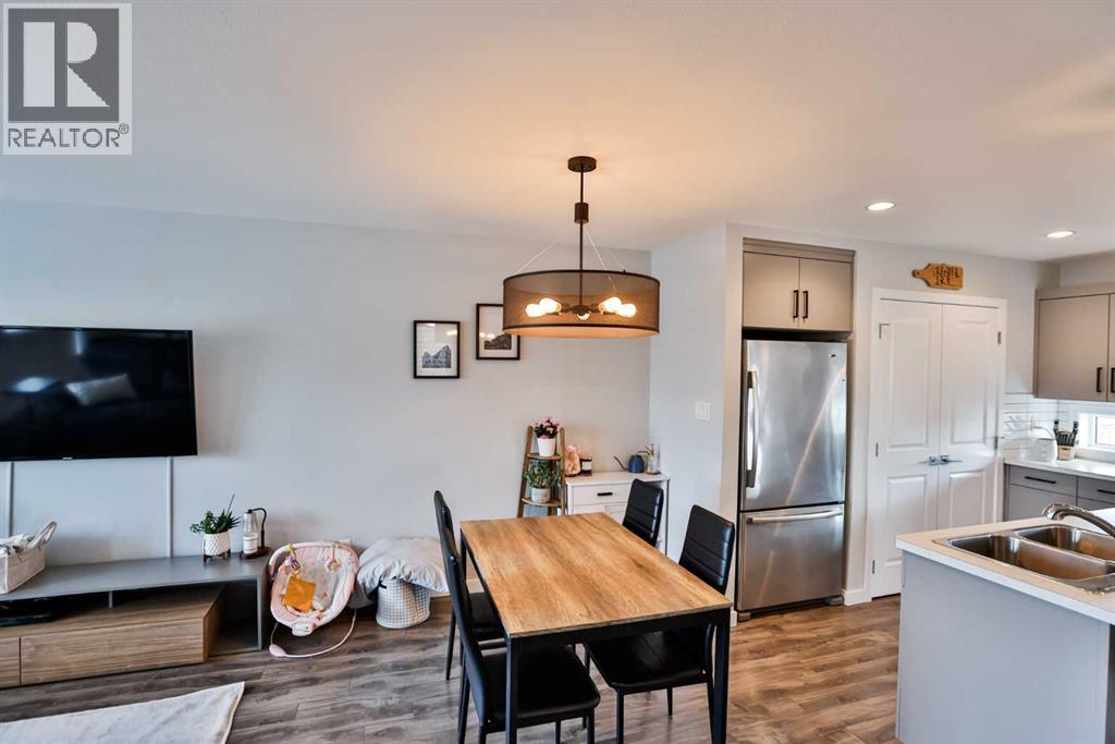 340 Coalbanks Boulevard W, Lethbridge, Alberta  T1J 4V4 - Photo 6 - A2294612