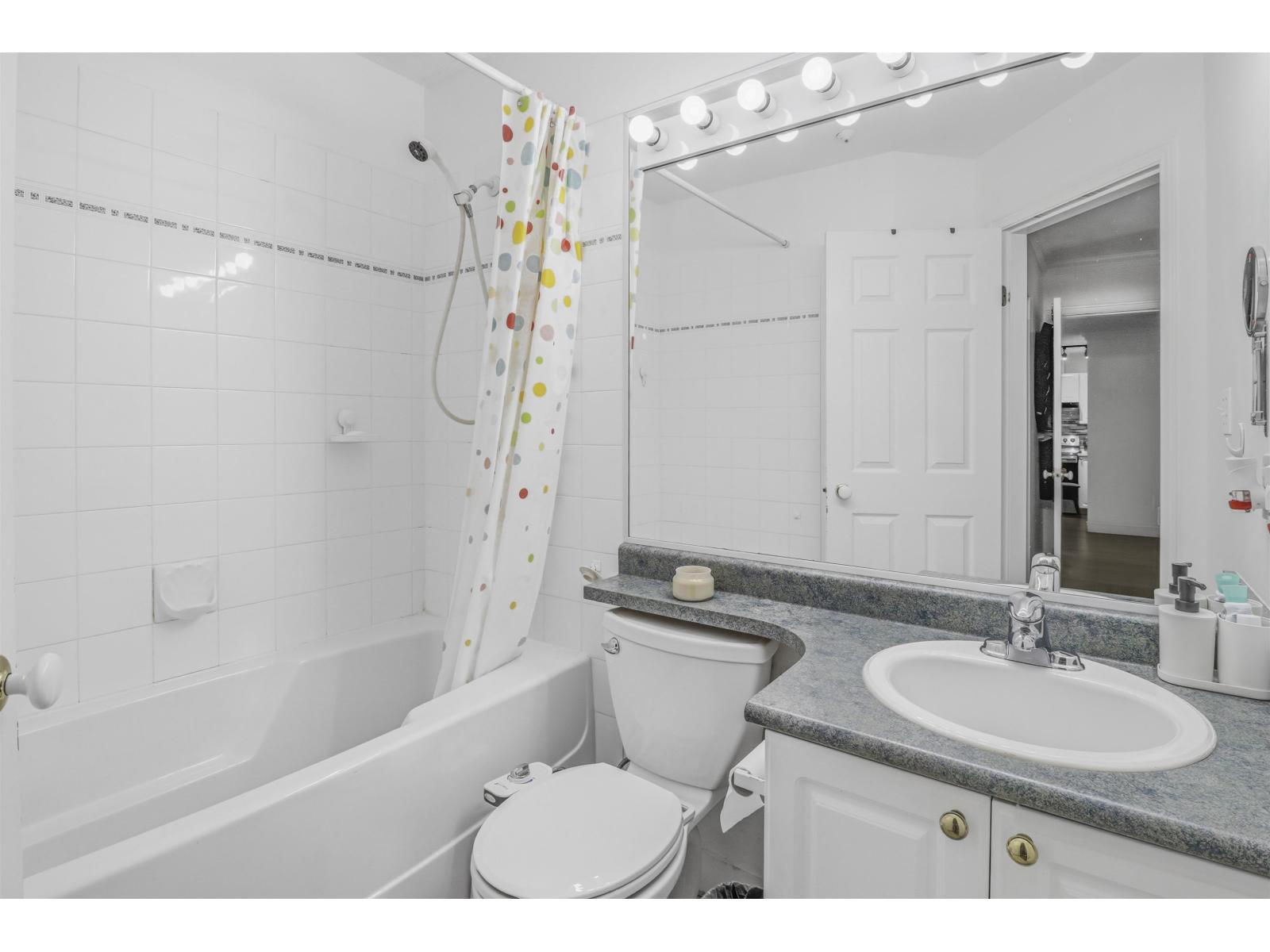 411 13733 74 Avenue, Surrey, British Columbia  V3W 1B8 - Photo 8 - R3098517