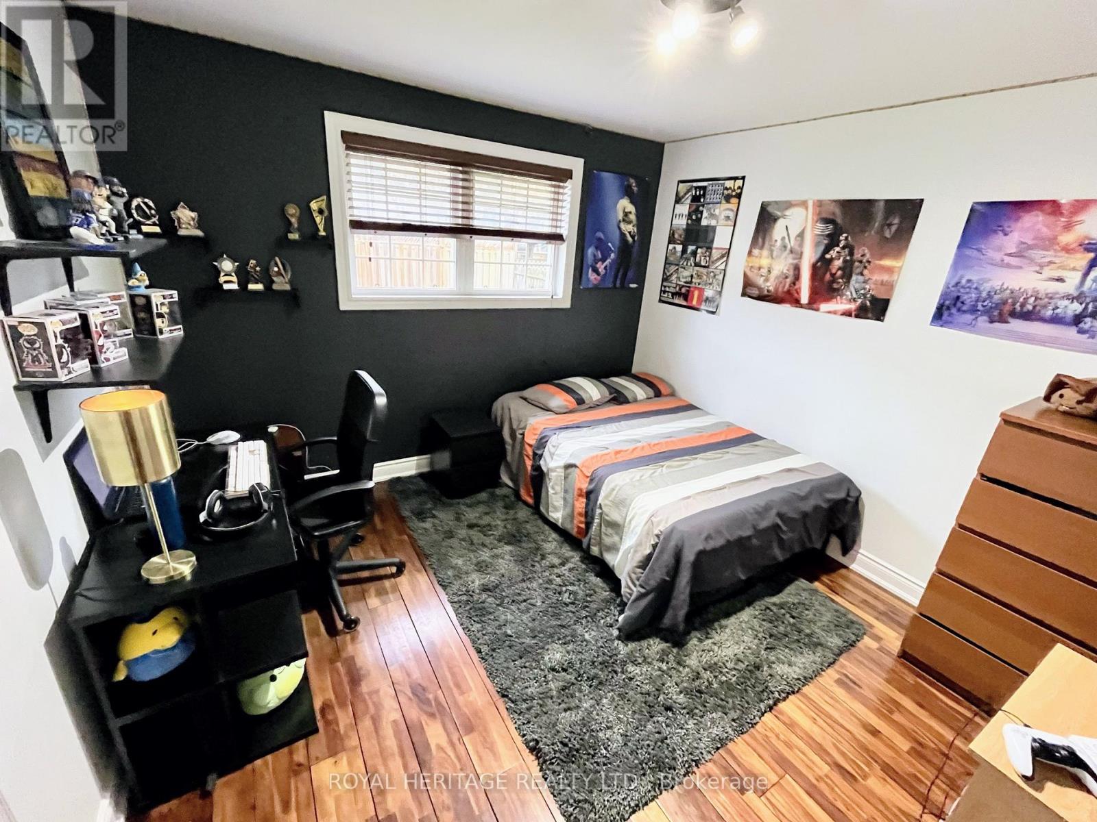 1398 Fordon Avenue, Pickering, Ontario  L1W 1J9 - Photo 16 - E12906878