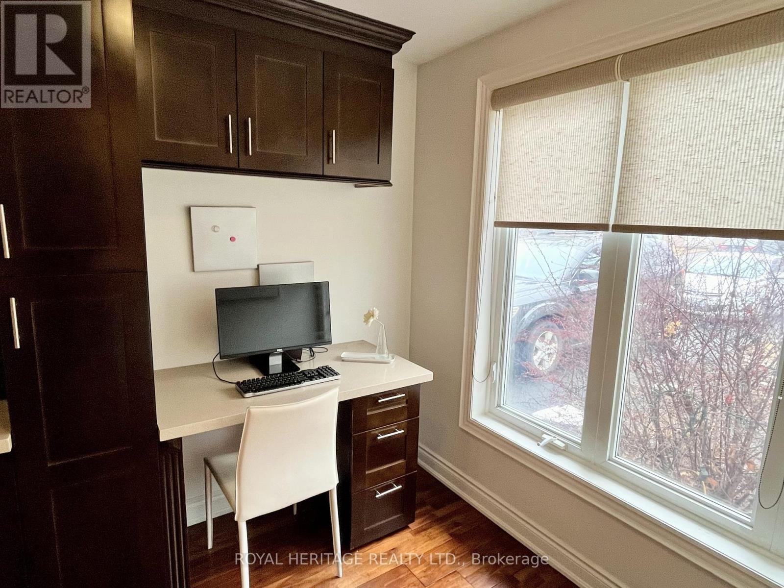 1398 Fordon Avenue, Pickering, Ontario  L1W 1J9 - Photo 6 - E12906878