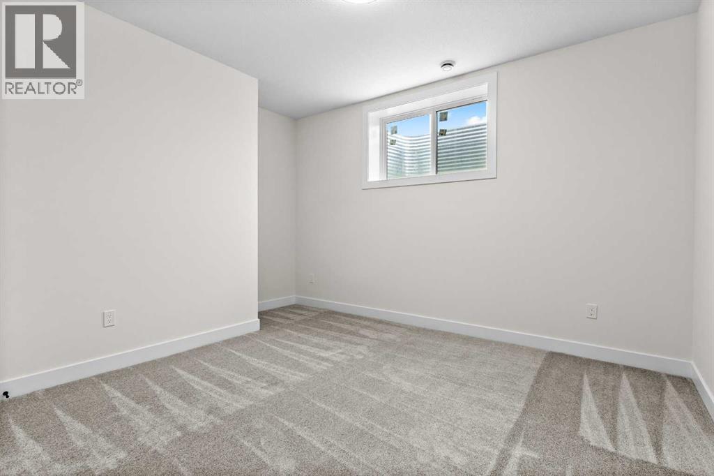 716 Mandalay Avenue, Carstairs, Alberta  T0M 0N0 - Photo 39 - A2254899