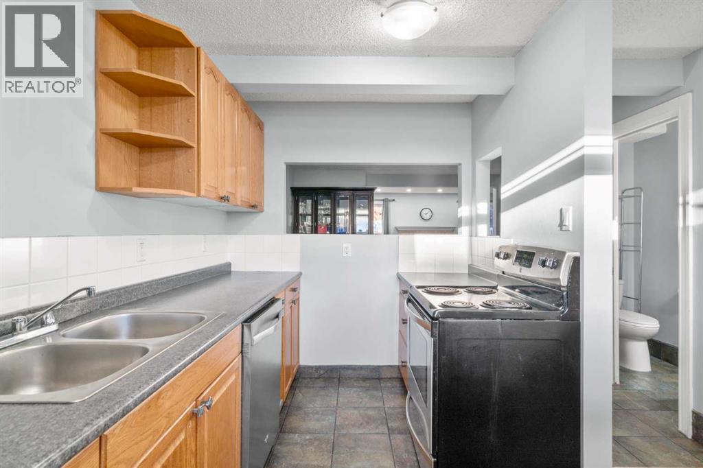 15, 200 Shawnessy Drive Sw, Calgary, Alberta  T2Y 1G8 - Photo 9 - A2282525