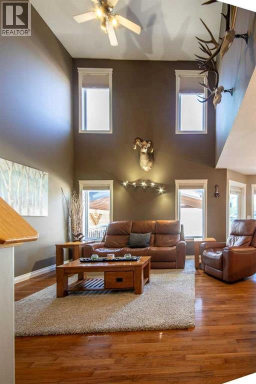 1204 1 Street NE, Sundre, Alberta  T0M 1X0 - Photo 10 - A2282903