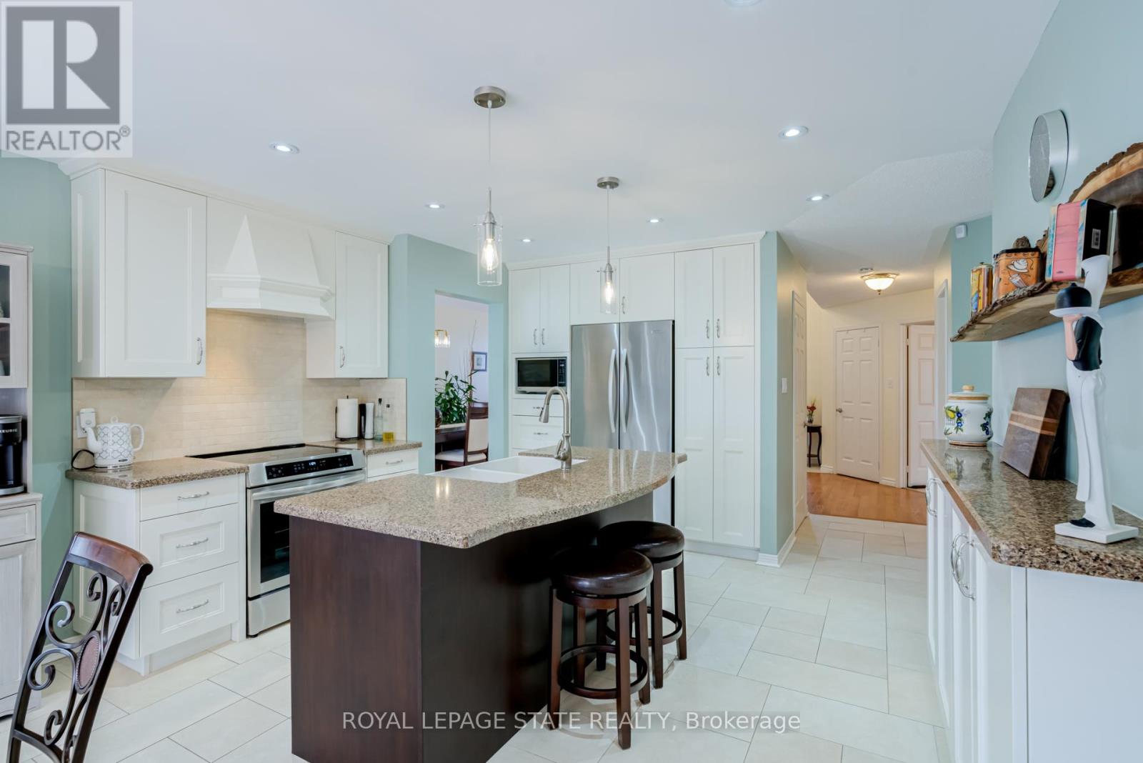 82 Vansickle Road, St. Catharines, Ontario  L2S 3Y6 - Photo 12 - X12906462