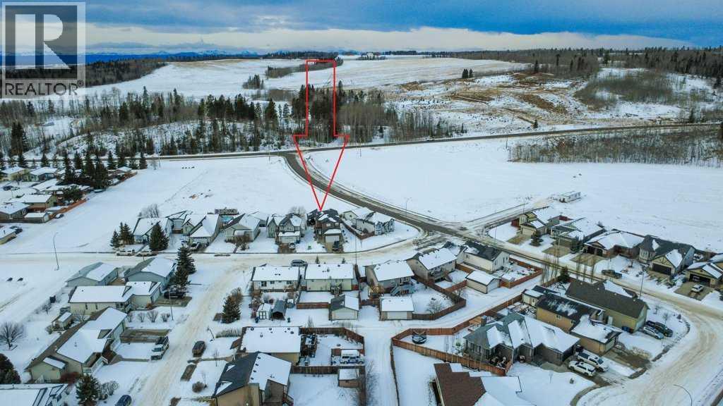 1204 1 Street NE, Sundre, Alberta  T0M 1X0 - Photo 36 - A2282903