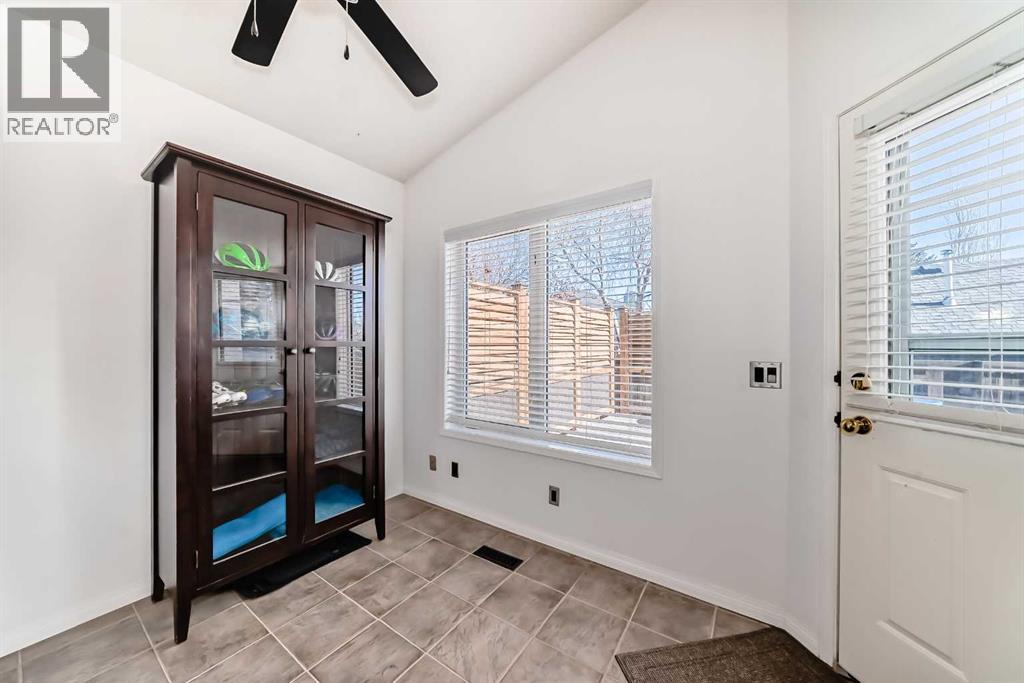 55 Shawbrooke Crescent Sw, Calgary, Alberta  T2Y 3B2 - Photo 15 - A2285002