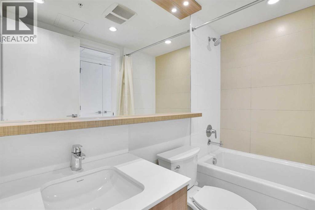 205, 128 2 Street Sw, Calgary, Alberta  T2P 0S7 - Photo 9 - A2287565