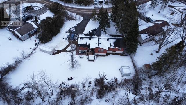 4 Macpherson Crescent, Kawartha Lakes, Ontario  K0M 2B0 - Photo 28 - X12906872