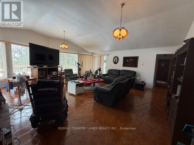 4 Macpherson Crescent, Kawartha Lakes, Ontario  K0M 2B0 - Photo 7 - X12906872