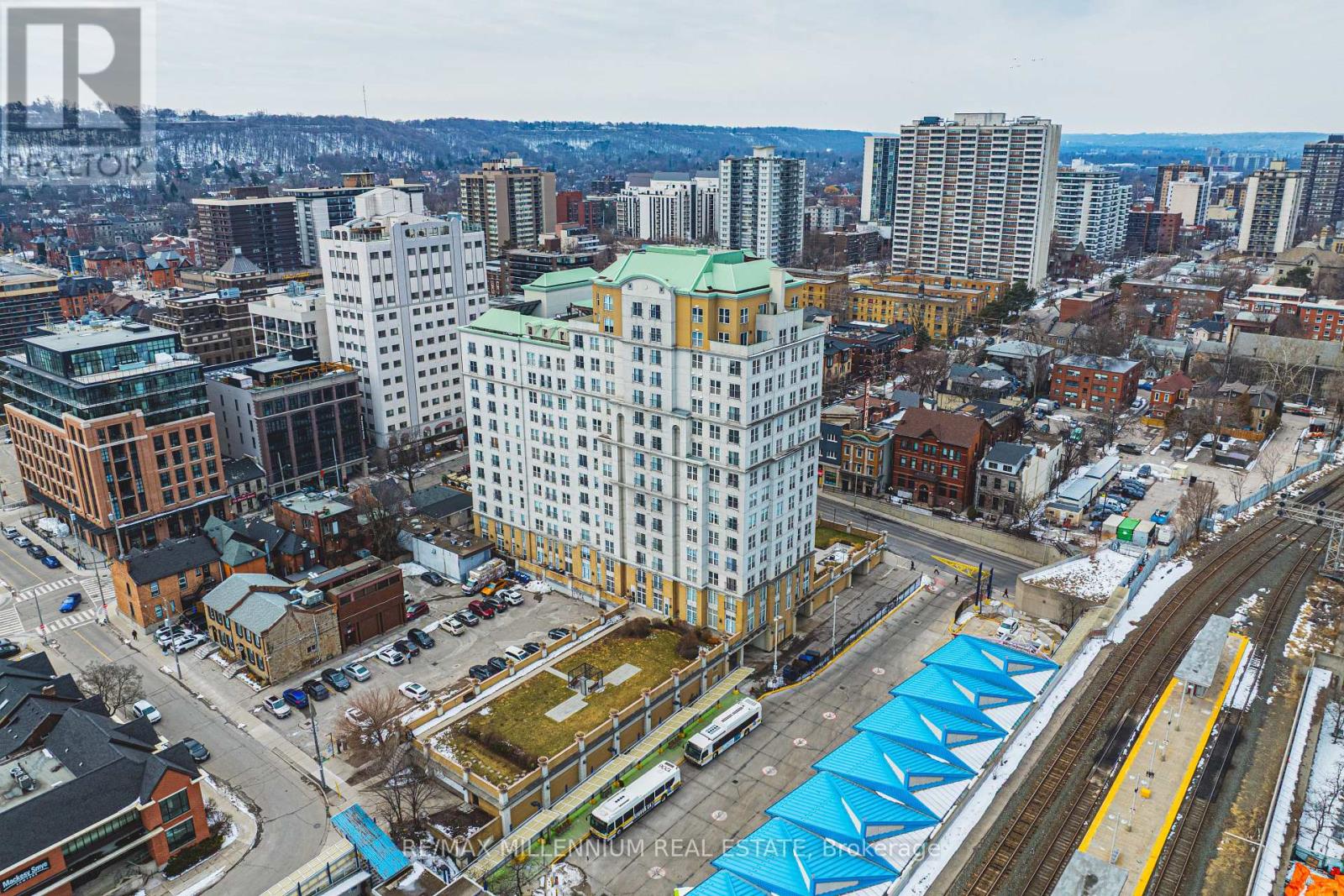 1401 - 135 JAMES STREET S, Hamilton, Ontario