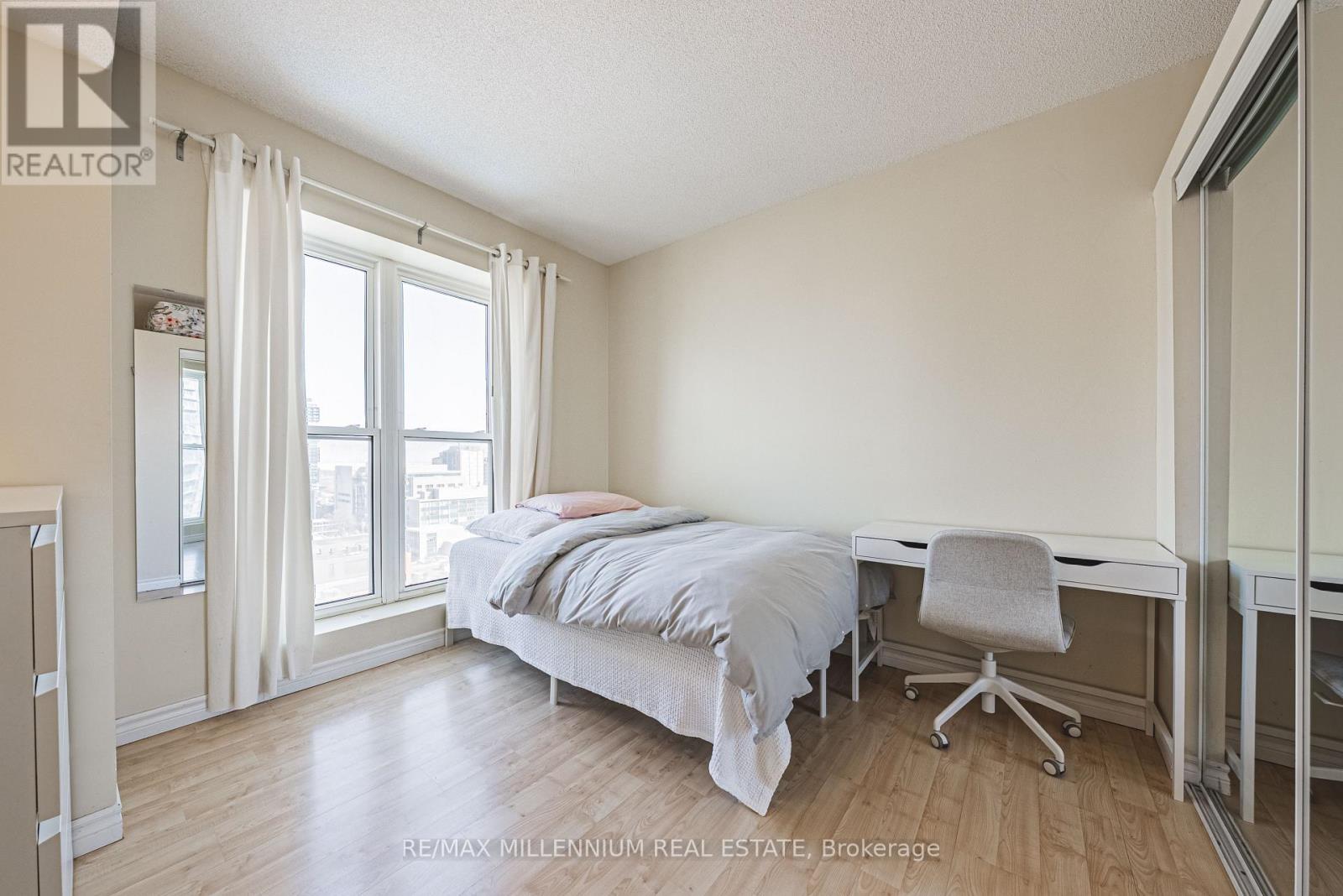 1401 - 135 James Street S, Hamilton, Ontario  L8P 2Z6 - Photo 16 - X12906876