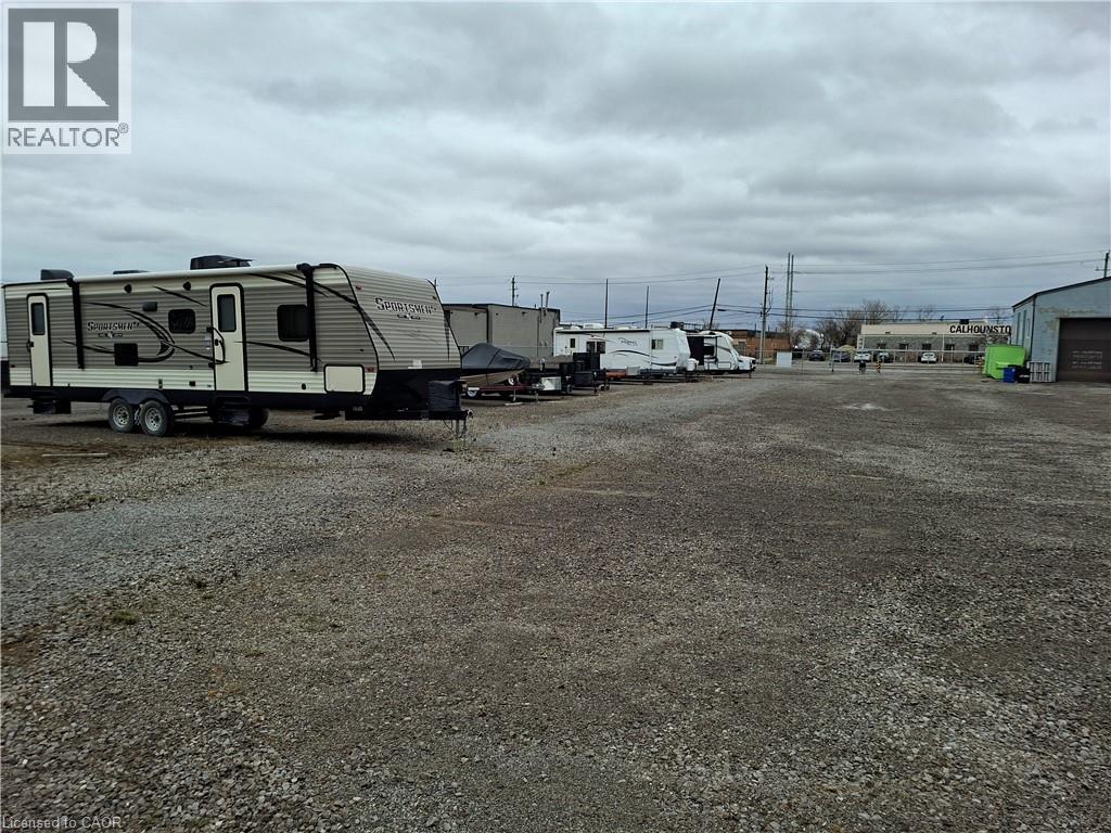 251 Bunting Road, St. Catharines, Ontario  L2M 3Y2 - Photo 2 - 40813680