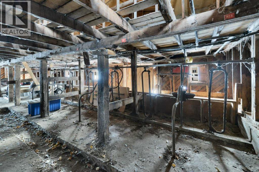 27137 Highway 42, Rural Red Deer County, Alberta  T0M 1R0 - Photo 41 - A2293336