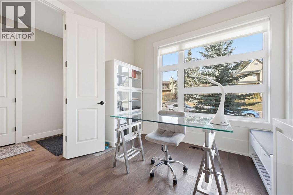 2131 31 Avenue SW, Calgary, Alberta  T2T 1T5 - Photo 5 - A2294770