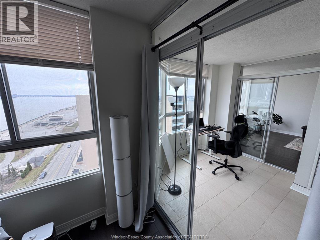 75 Riverside Drive East Unit# 1705, Windsor, Ontario  N9A 7C4 - Photo 17 - 26005884