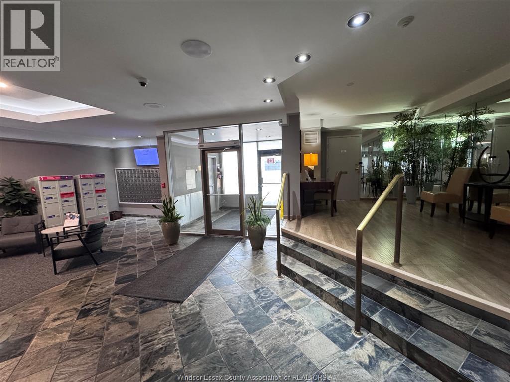 75 Riverside Drive East Unit# 1705, Windsor, Ontario  N9A 7C4 - Photo 29 - 26005884
