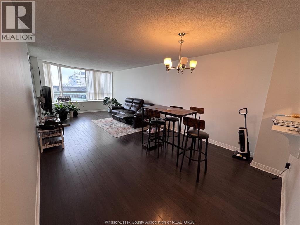 75 Riverside Drive East Unit# 1705, Windsor, Ontario  N9A 7C4 - Photo 3 - 26005884