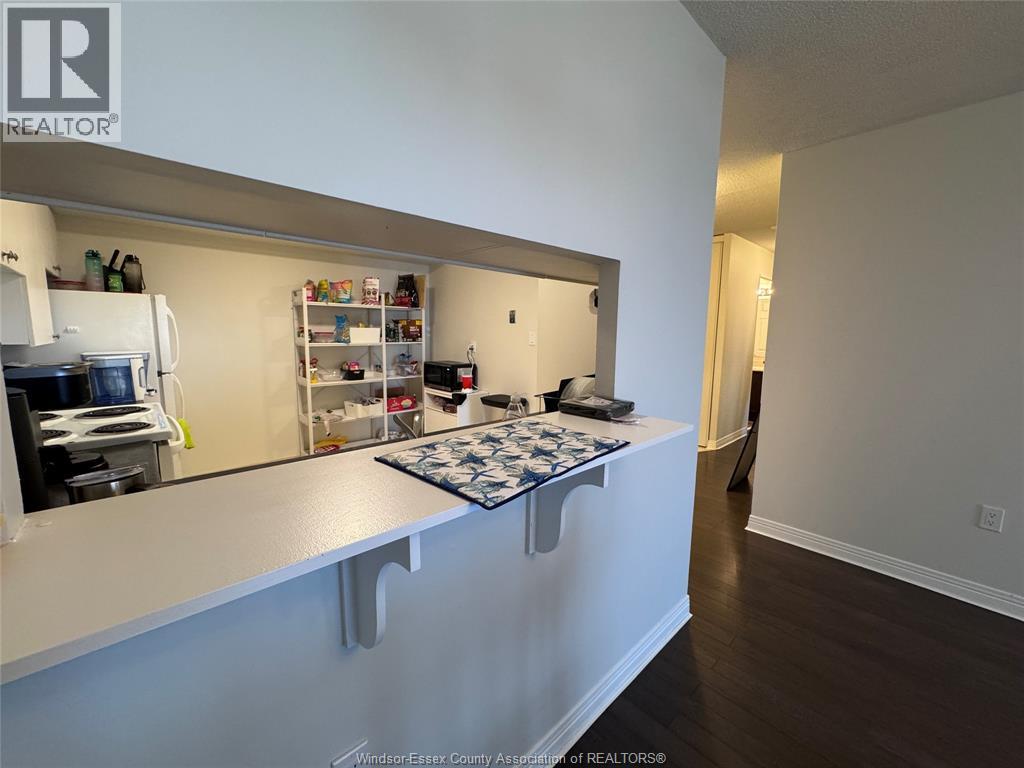 75 Riverside Drive East Unit# 1705, Windsor, Ontario  N9A 7C4 - Photo 5 - 26005884