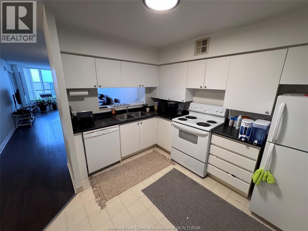 75 Riverside Drive East Unit# 1705, Windsor, Ontario  N9A 7C4 - Photo 7 - 26005884
