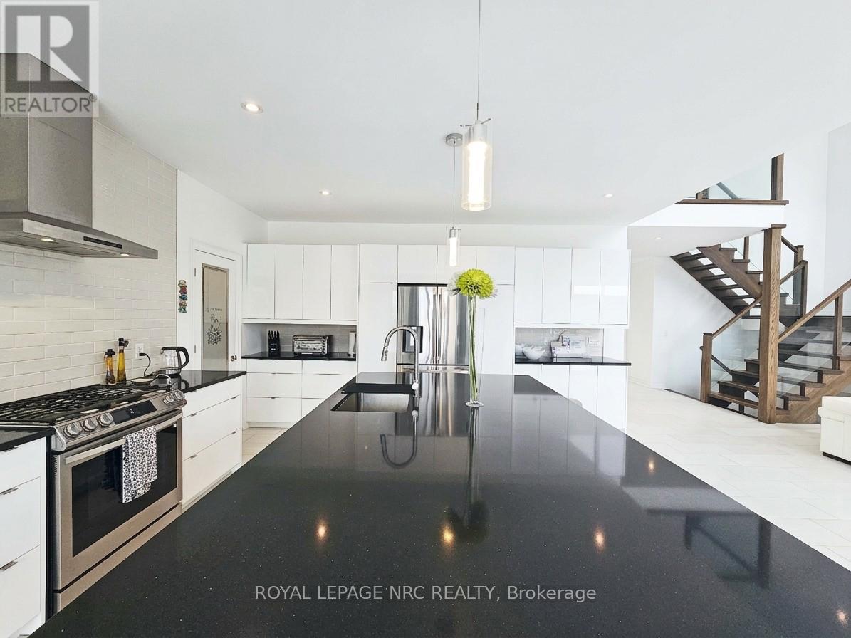 8945 Emily Boulevard, Niagara Falls, Ontario  L2H 3T1 - Photo 20 - X12899094