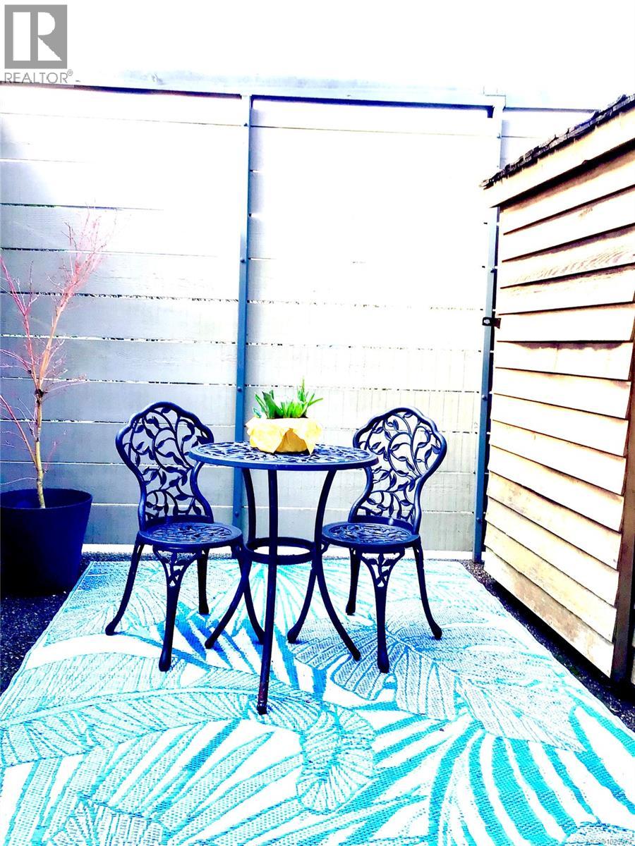 1541 North Dairy Rd, Victoria, British Columbia  V8T 3T9 - Photo 20 - 1025973