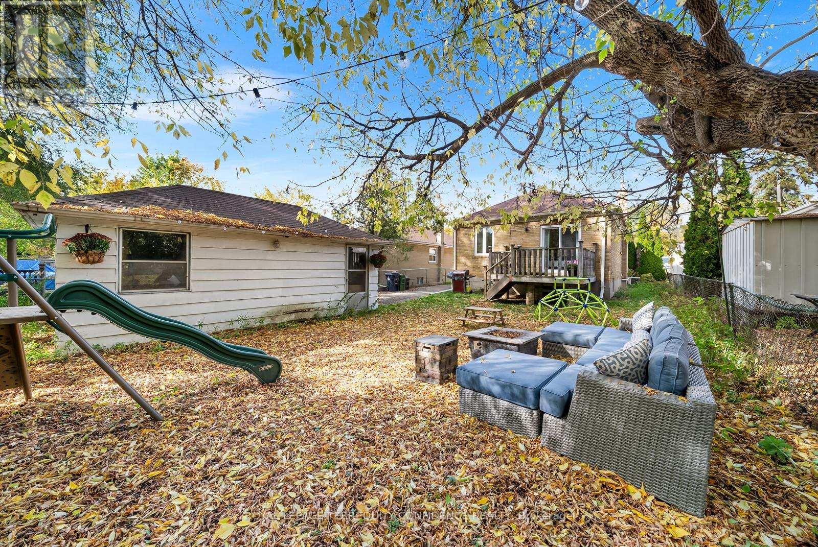 69 Nipigon Avenue, Toronto, Ontario  M2M 2V9 - Photo 34 - C12795742