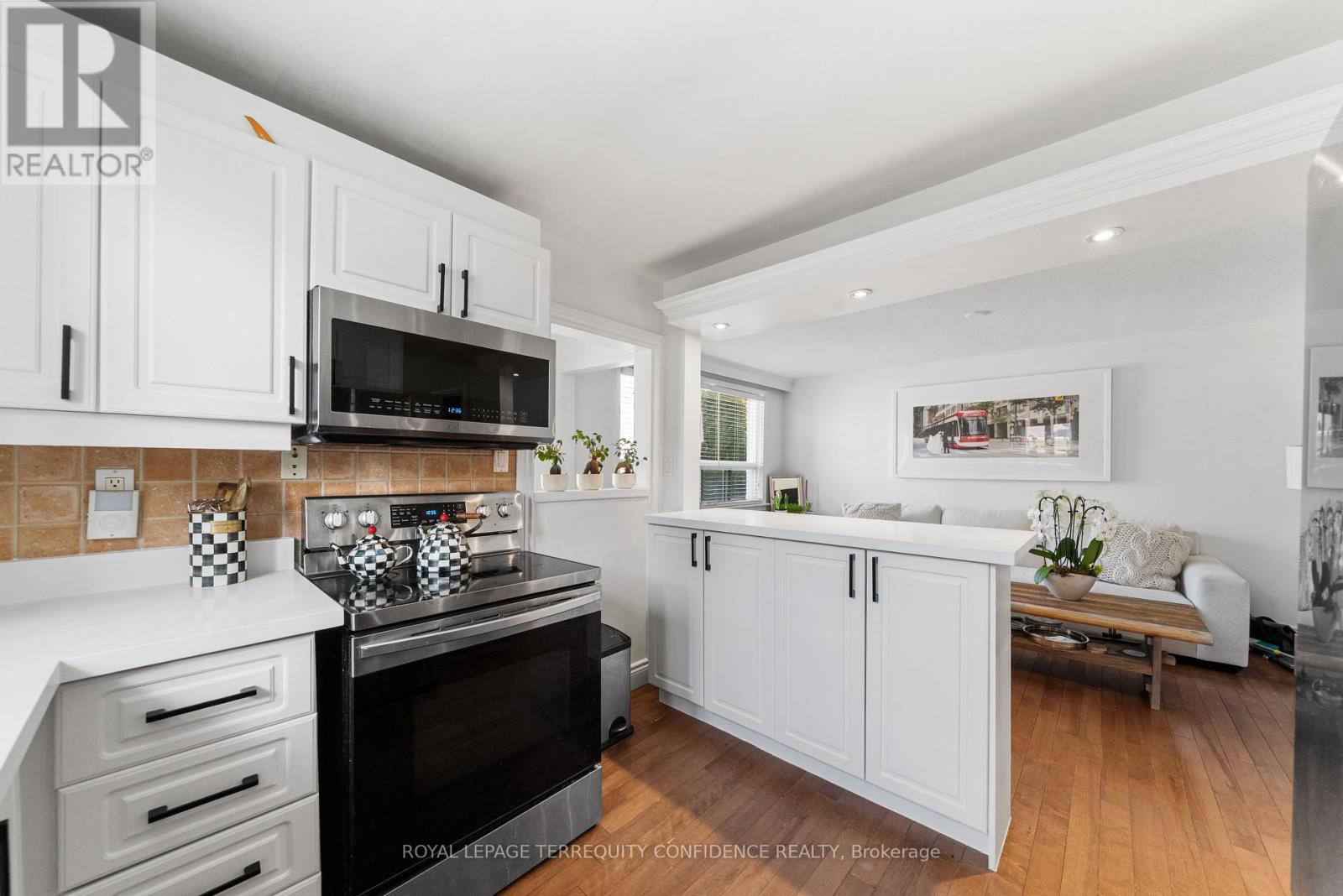 69 Nipigon Avenue, Toronto, Ontario  M2M 2V9 - Photo 5 - C12795742