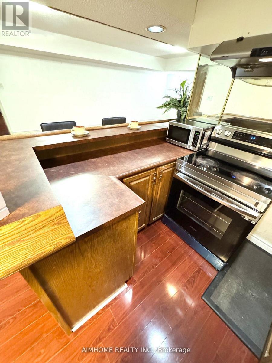 38 Lee (Bsmt-1) Avenue, Markham, Ontario L3R 8G4 - Photo 10 - N12906908