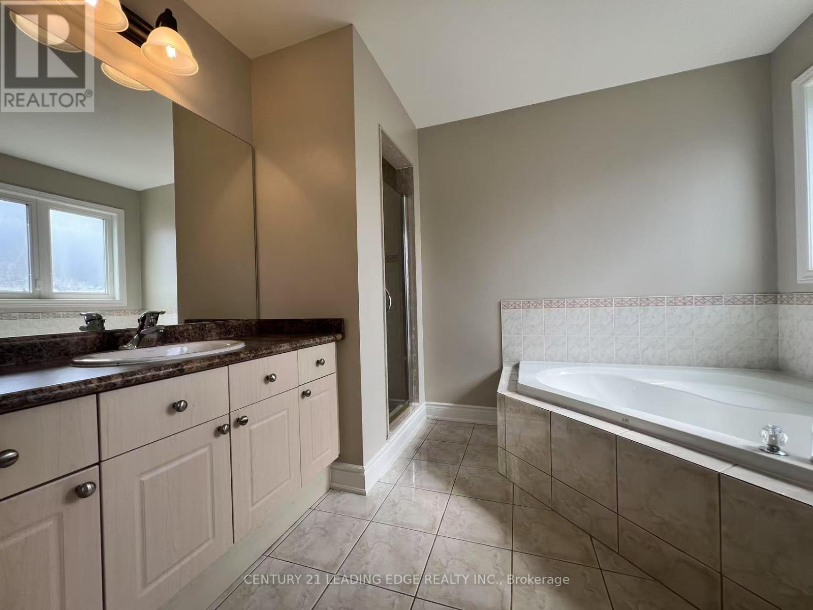 491 Summeridge Drive, Vaughan, Ontario  L4J 9H9 - Photo 17 - N12906914