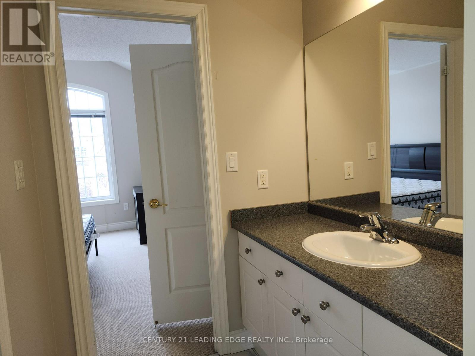 491 Summeridge Drive, Vaughan, Ontario  L4J 9H9 - Photo 19 - N12906914