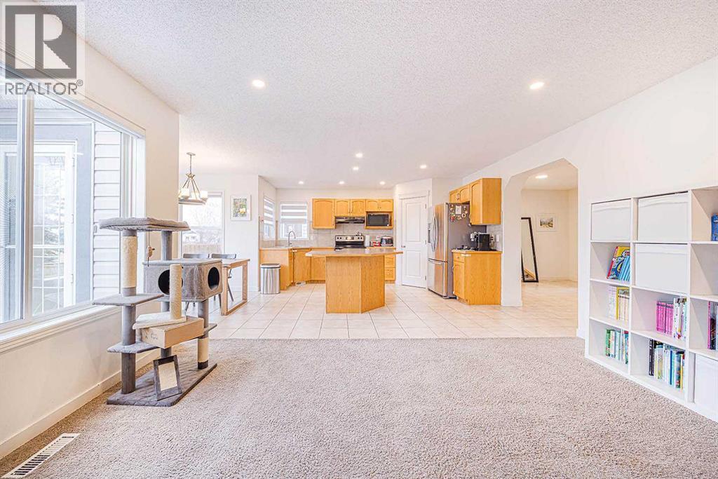 30 Chapalina Park Crescent Se, Calgary, Alberta  T2X 3S1 - Photo 10 - A2294197