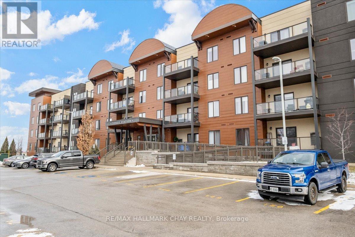 306 - 720 YONGE STREET, Barrie, Ontario