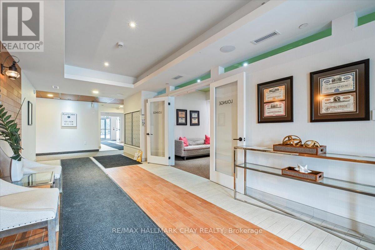 306 - 720 Yonge Street, Barrie, Ontario  L9J 0G9 - Photo 4 - S12906892