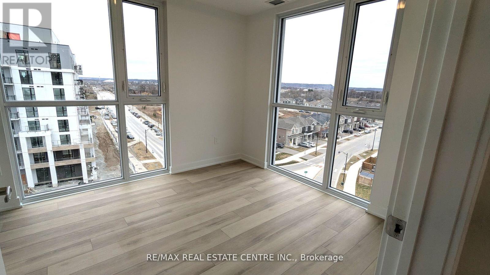 717 - 770 Whitlock Avenue, Milton, Ontario  L9E 1S2 - Photo 14 - W12906906