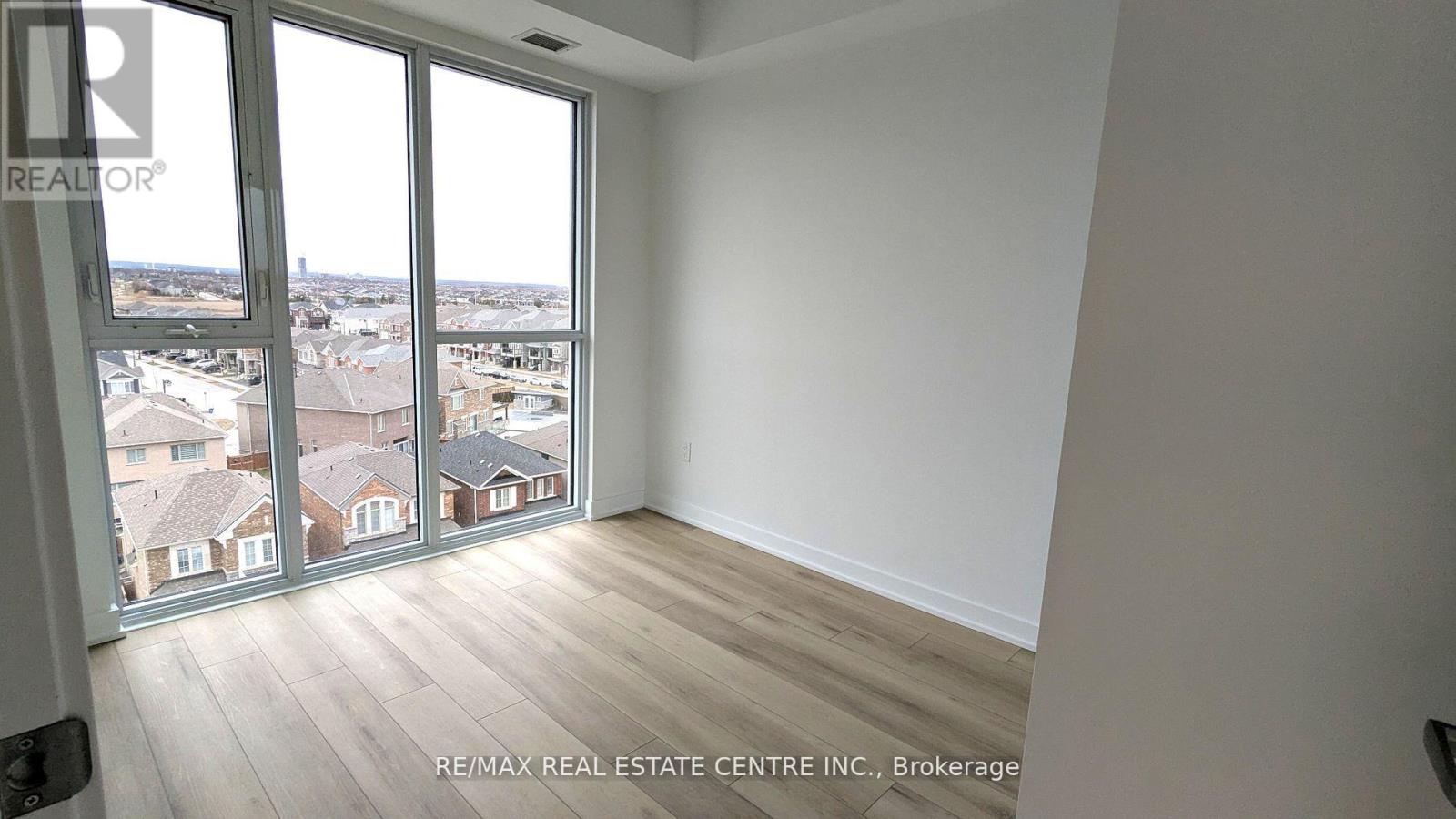 717 - 770 Whitlock Avenue, Milton, Ontario  L9E 1S2 - Photo 16 - W12906906