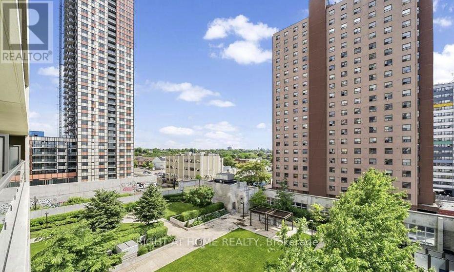 1103 - 1410 Dupont Street, Toronto, Ontario  M6H 0B6 - Photo 11 - W12906916