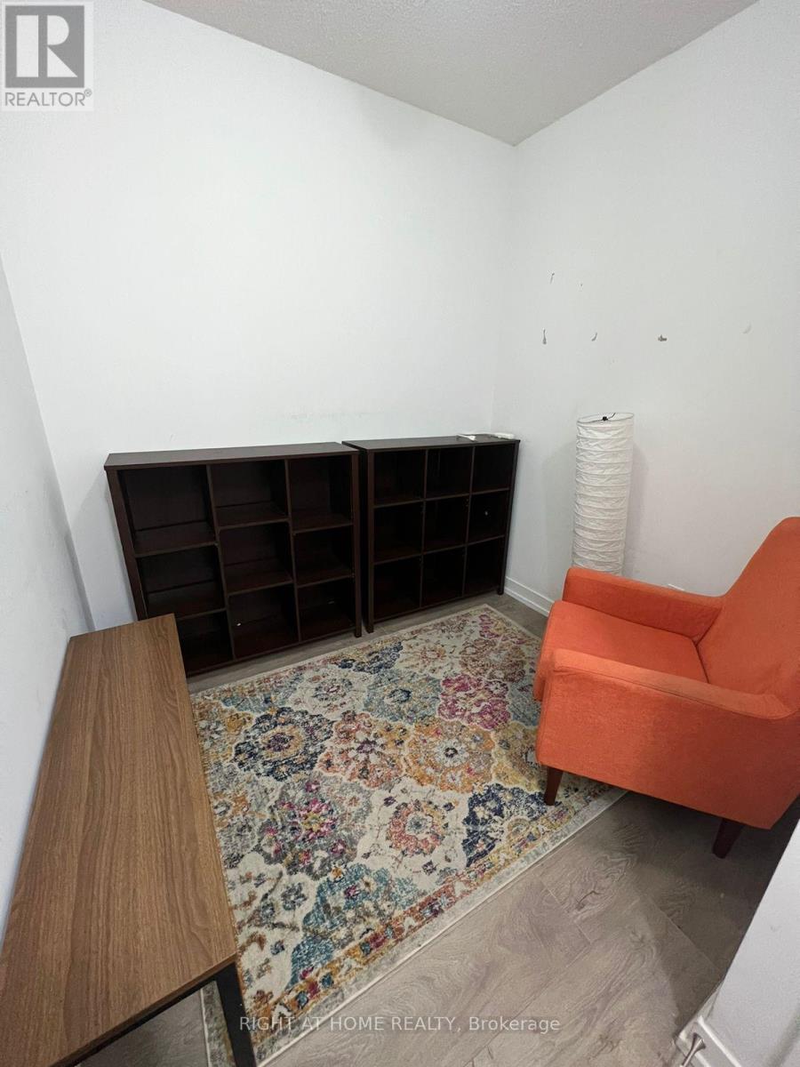 1103 - 1410 Dupont Street, Toronto, Ontario  M6H 0B6 - Photo 4 - W12906916