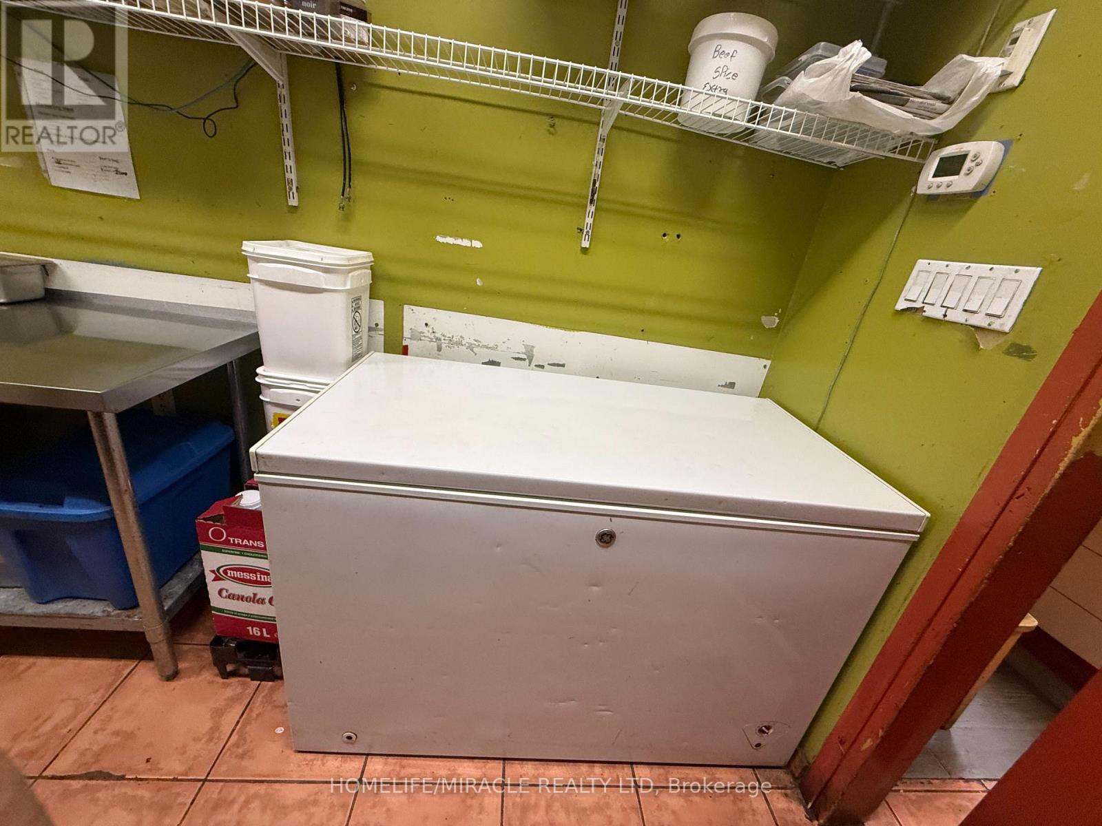 1c - 1035 Brant Street, Burlington, Ontario L7R 4X6 - Photo 34 - W12906920