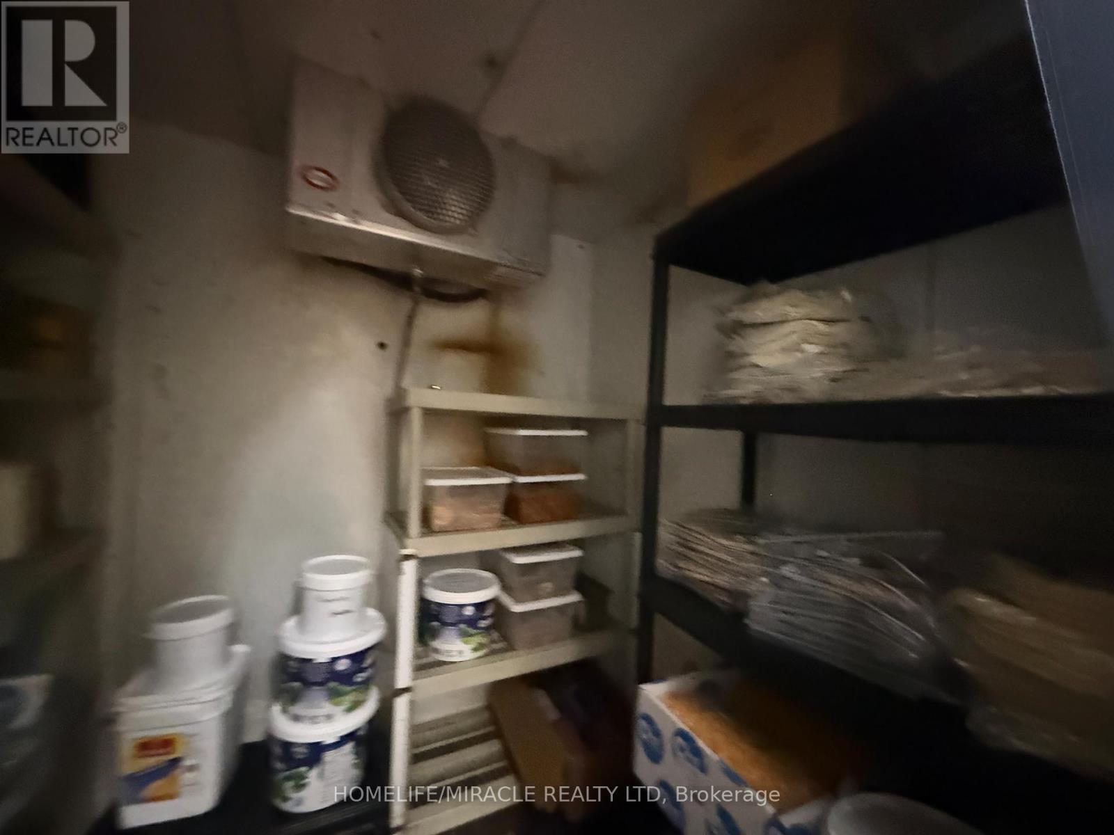 1c - 1035 Brant Street, Burlington, Ontario L7R 4X6 - Photo 40 - W12906920