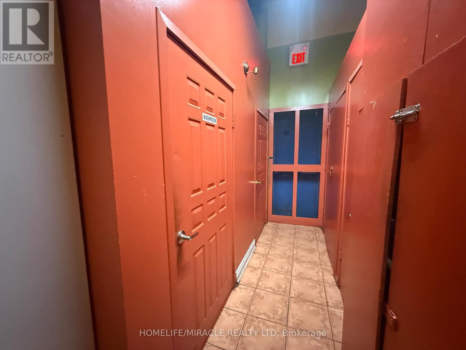 1c - 1035 Brant Street, Burlington, Ontario L7R 4X6 - Photo 44 - W12906920