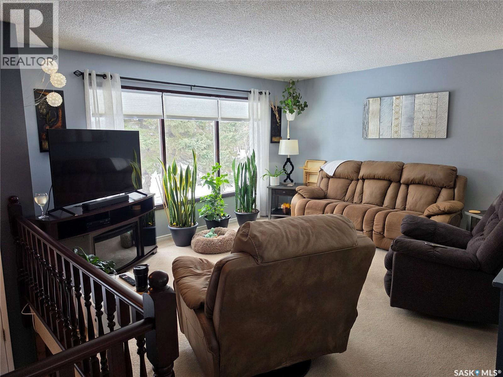 360 2nd Avenue E, Englefeld, Saskatchewan  S0K 1N0 - Photo 13 - SK031003