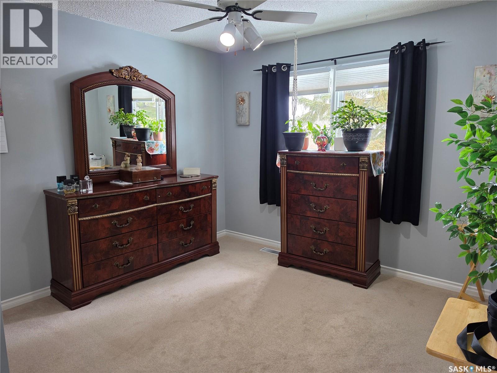 360 2nd Avenue E, Englefeld, Saskatchewan  S0K 1N0 - Photo 18 - SK031003