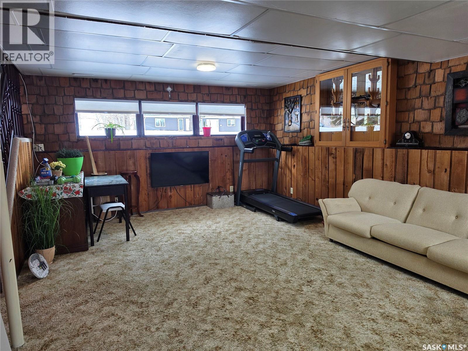 360 2nd Avenue E, Englefeld, Saskatchewan  S0K 1N0 - Photo 24 - SK031003