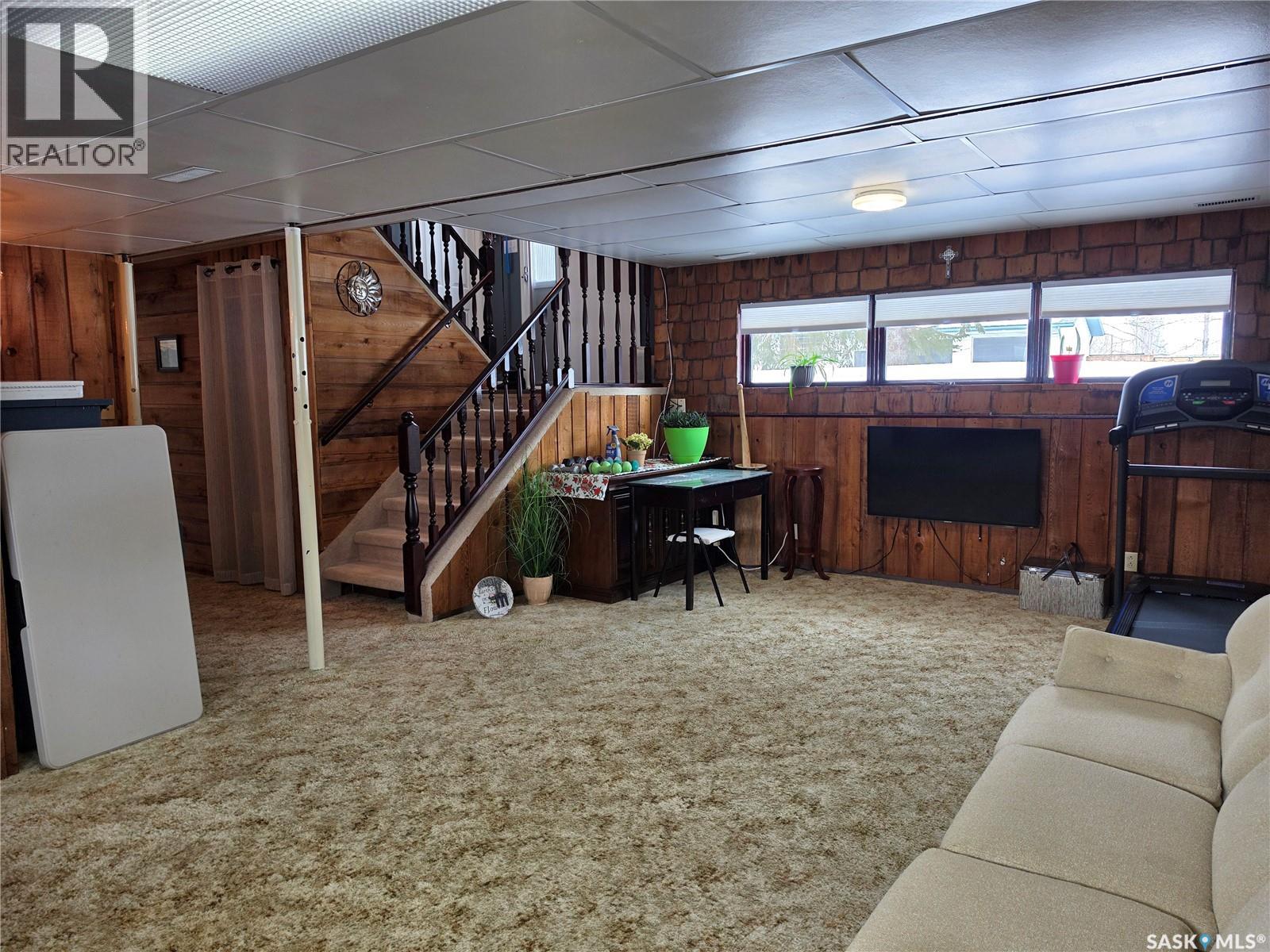 360 2nd Avenue E, Englefeld, Saskatchewan  S0K 1N0 - Photo 26 - SK031003