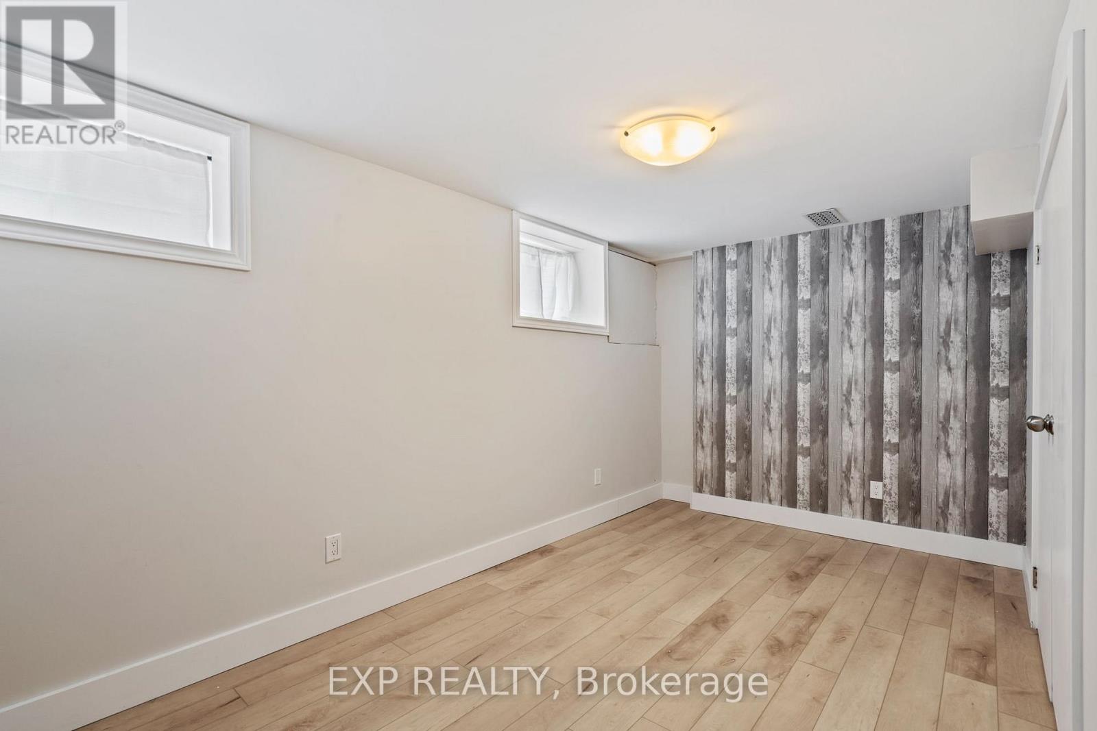 2 - 318 Ashland Avenue, London East, Ontario  N5W 4E6 - Photo 9 - X12906912